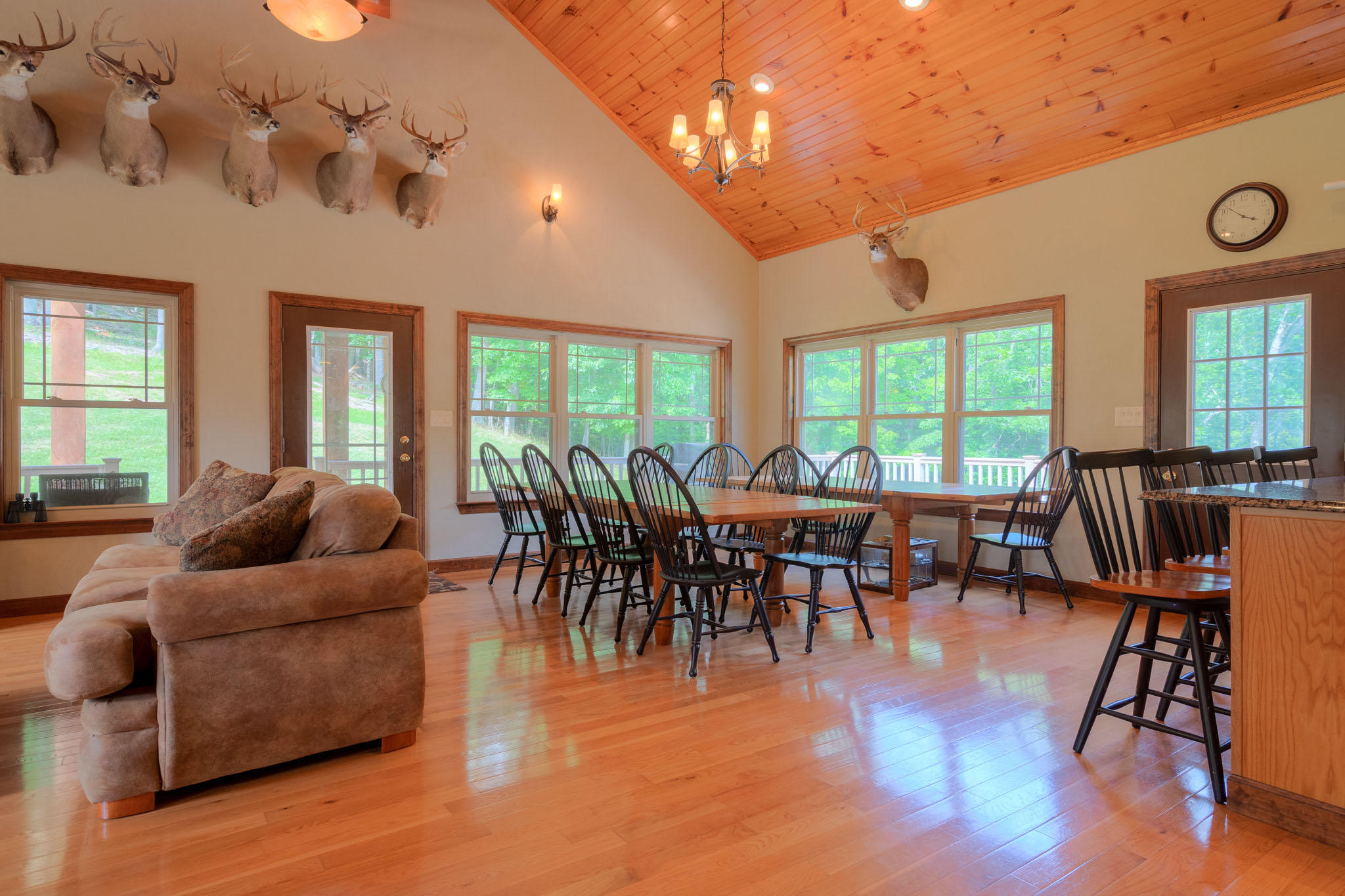 1386 Indian Valley Road Northwest Radford, VA 24141 - Photo 18 of 82 1386_IndianValleyRd_Web-23