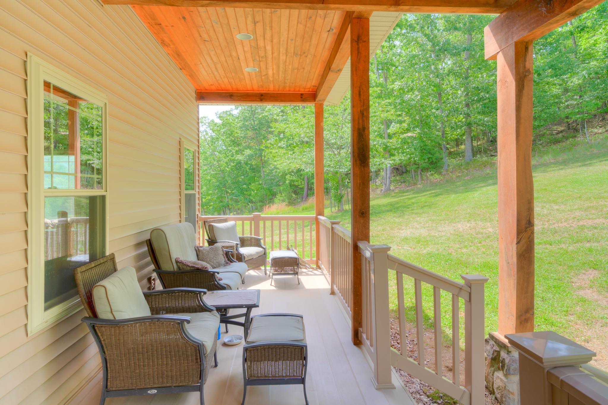 1386 Indian Valley Road Northwest Radford, VA 24141 - Photo 7 of 82 1386_IndianValleyRd_Web-12