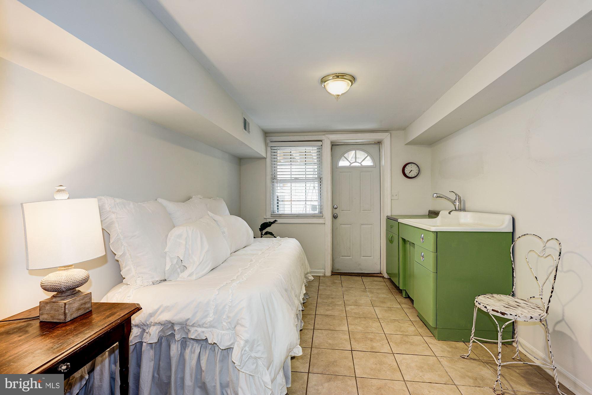 335 18th Place Northeast Washington, DC 20002 - Photo 22 of 24