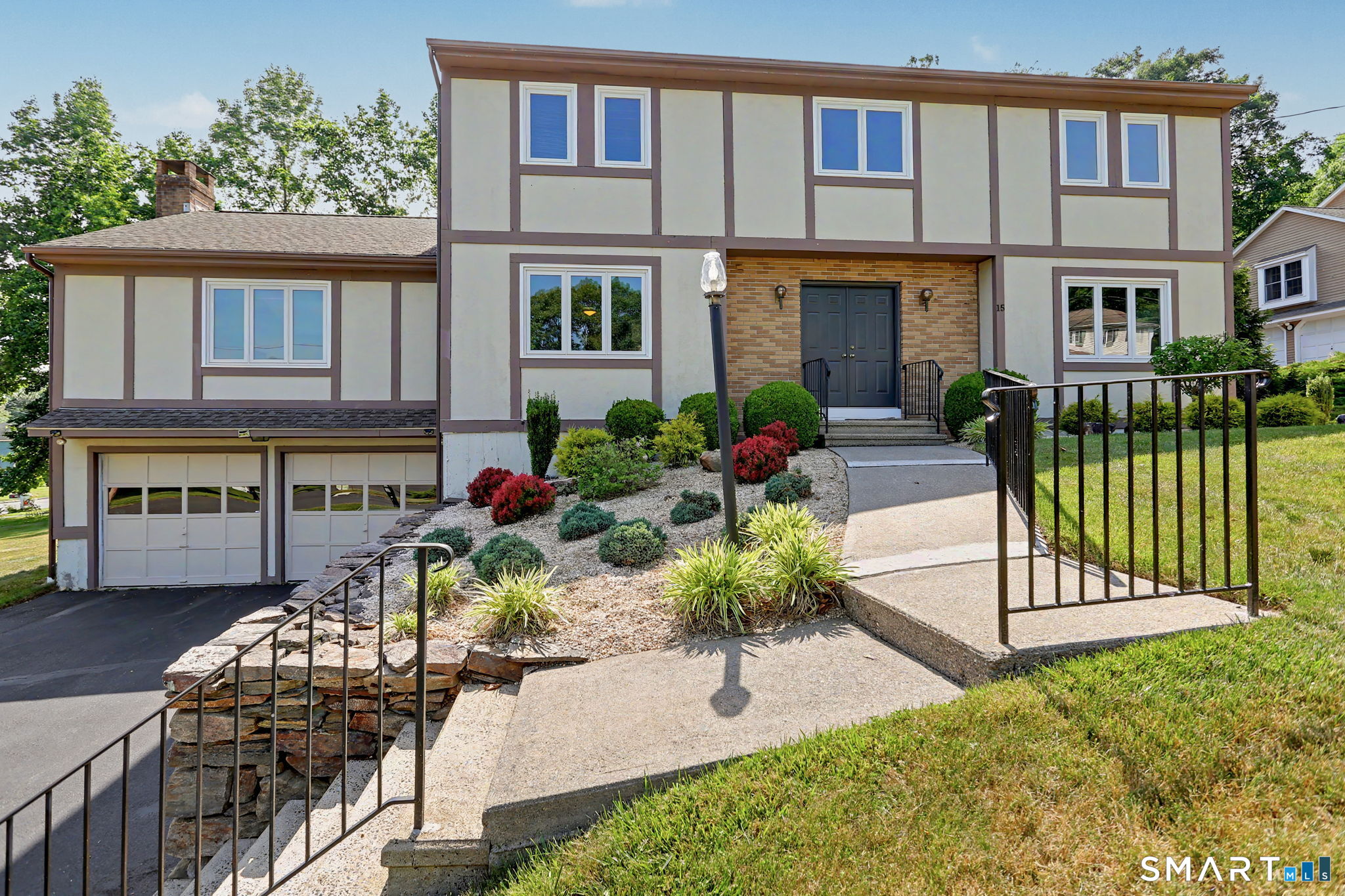 15 Wedgewood Road Trumbull, CT 06611 - Photo 36 of 40