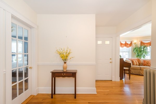 24-26 Surry Road Arlington, MA 02476 - Photo 8 of 29 Gallery Image 8