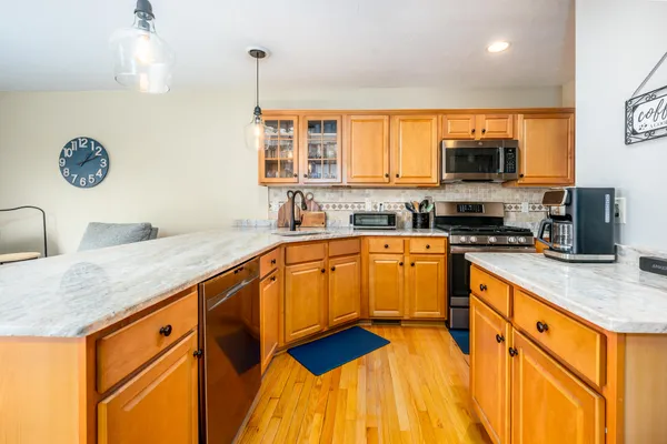 $659,000 | 8 Hollyhock Knoll Court, Unit 8, Bourne, MA 02532