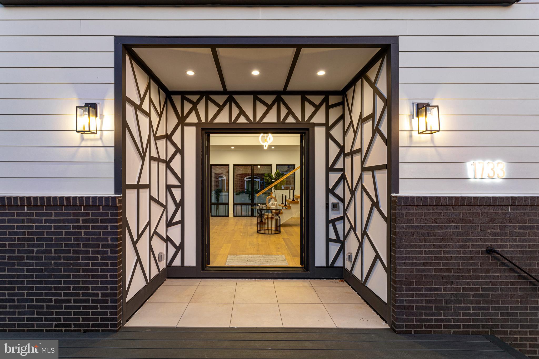 1733 Chain Bridge Road McLean, VA 22101 - Photo 6 of 54