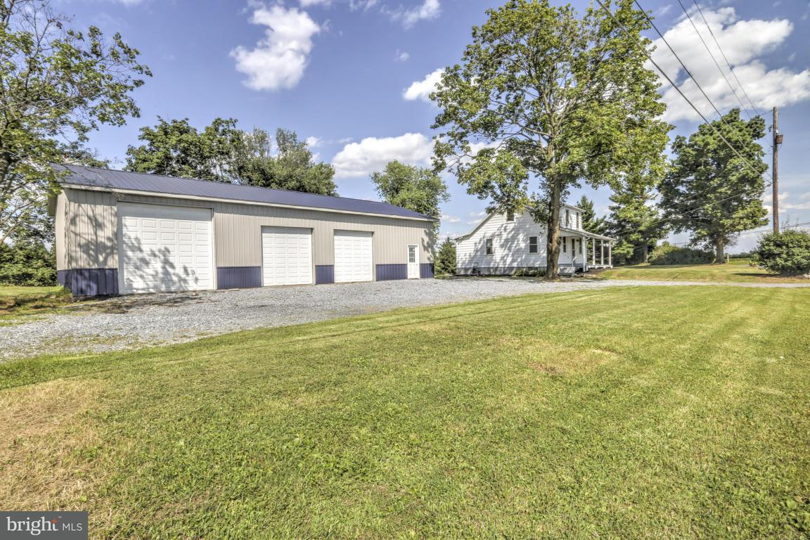6464 Elizabethtown Road Manheim, PA 17545 - Photo 2 of 22