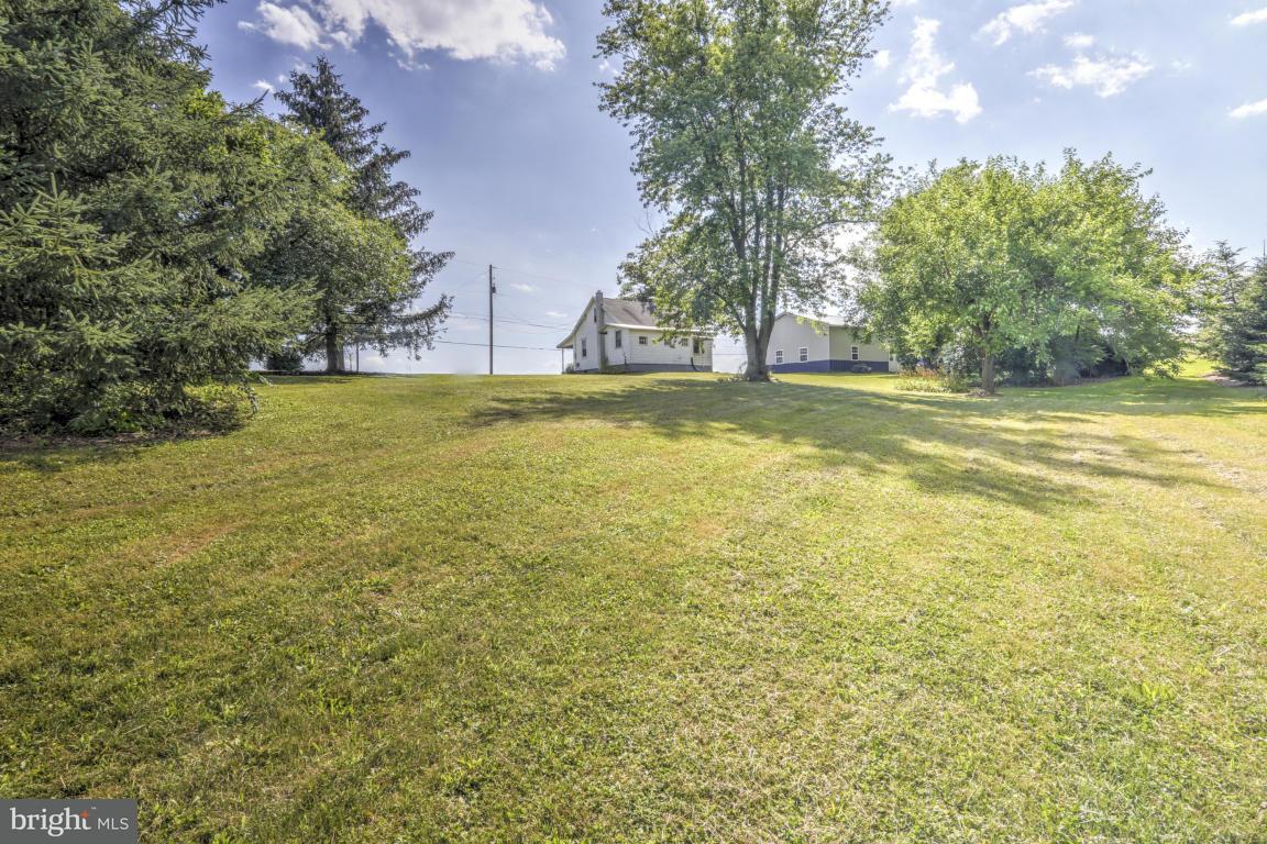 6464 Elizabethtown Road Manheim, PA 17545 - Photo 12 of 22