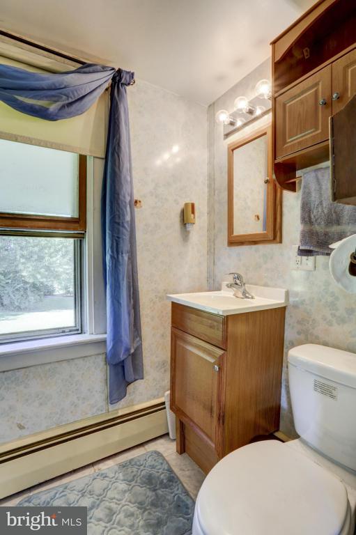 6464 Elizabethtown Road Manheim, PA 17545 - Photo 21 of 22