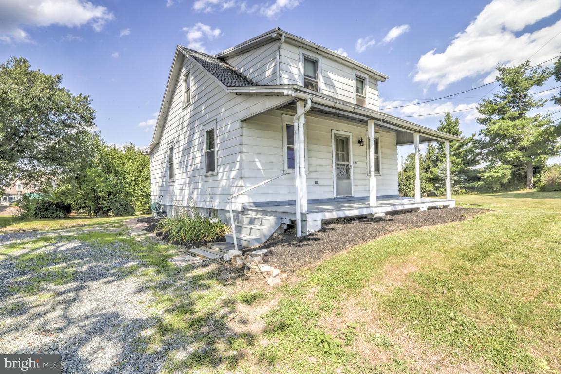 6464 Elizabethtown Road Manheim, PA 17545 - Photo 4 of 22