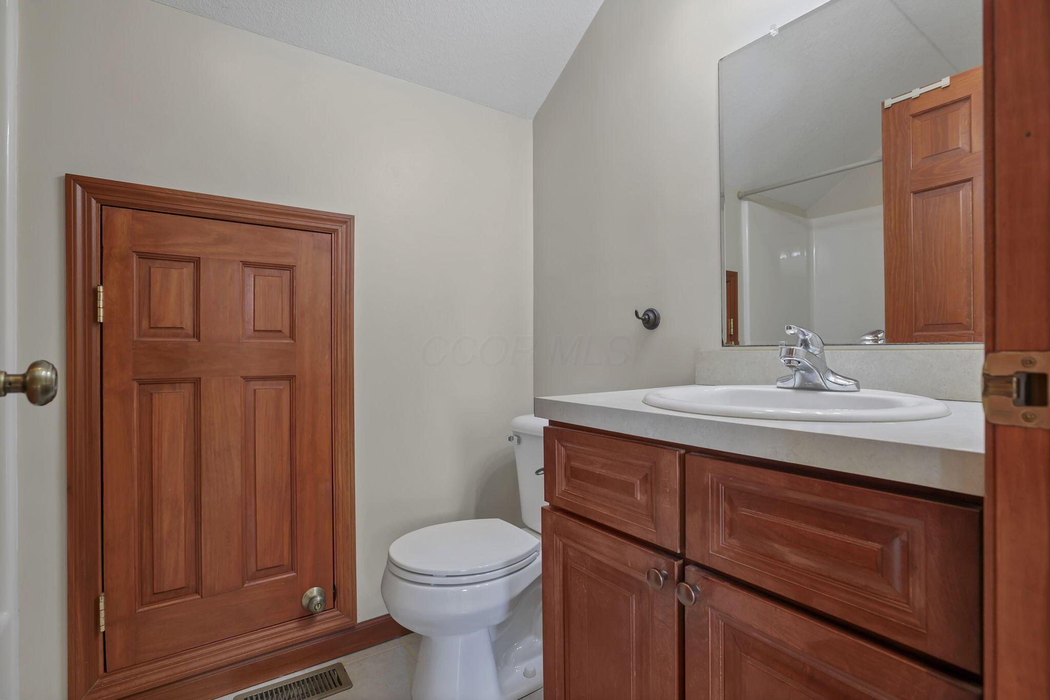 14557 Dutch Cross Road Centerburg, OH 43011 - Photo 35 of 69 49-web-or-mls-SMEP4986
