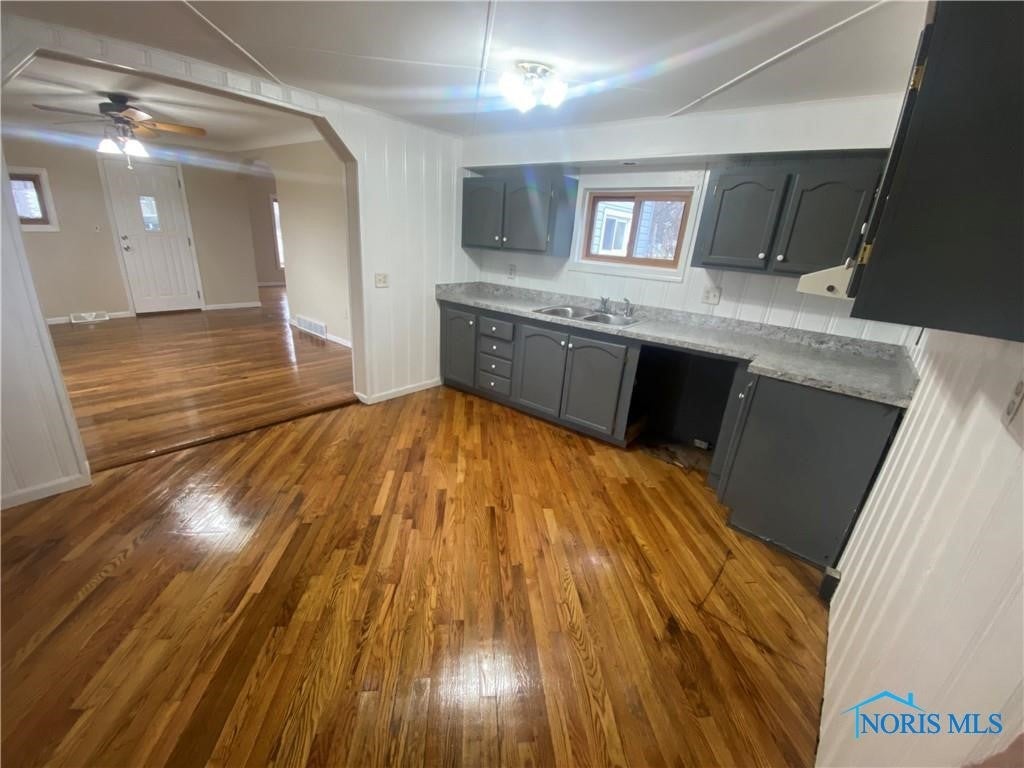 4328 Bay Shore Road Oregon, OH 43616 - Photo 15 of 22 Gallery Image 15
