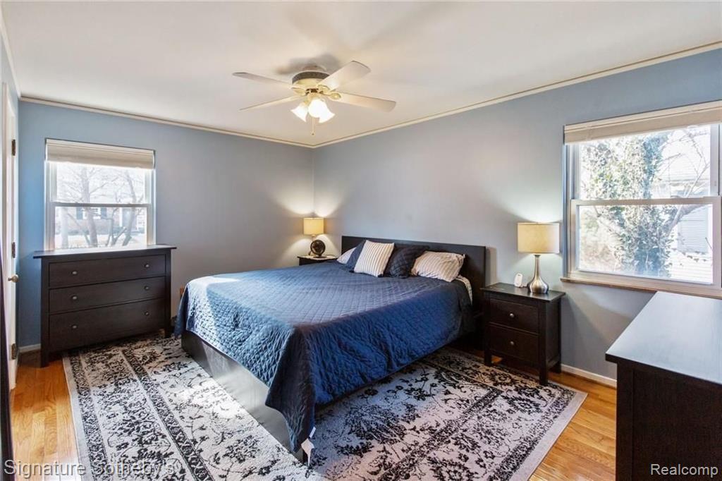 290 Stephens Road Grosse Pointe Farms, MI 48236 - Photo 8 of 36