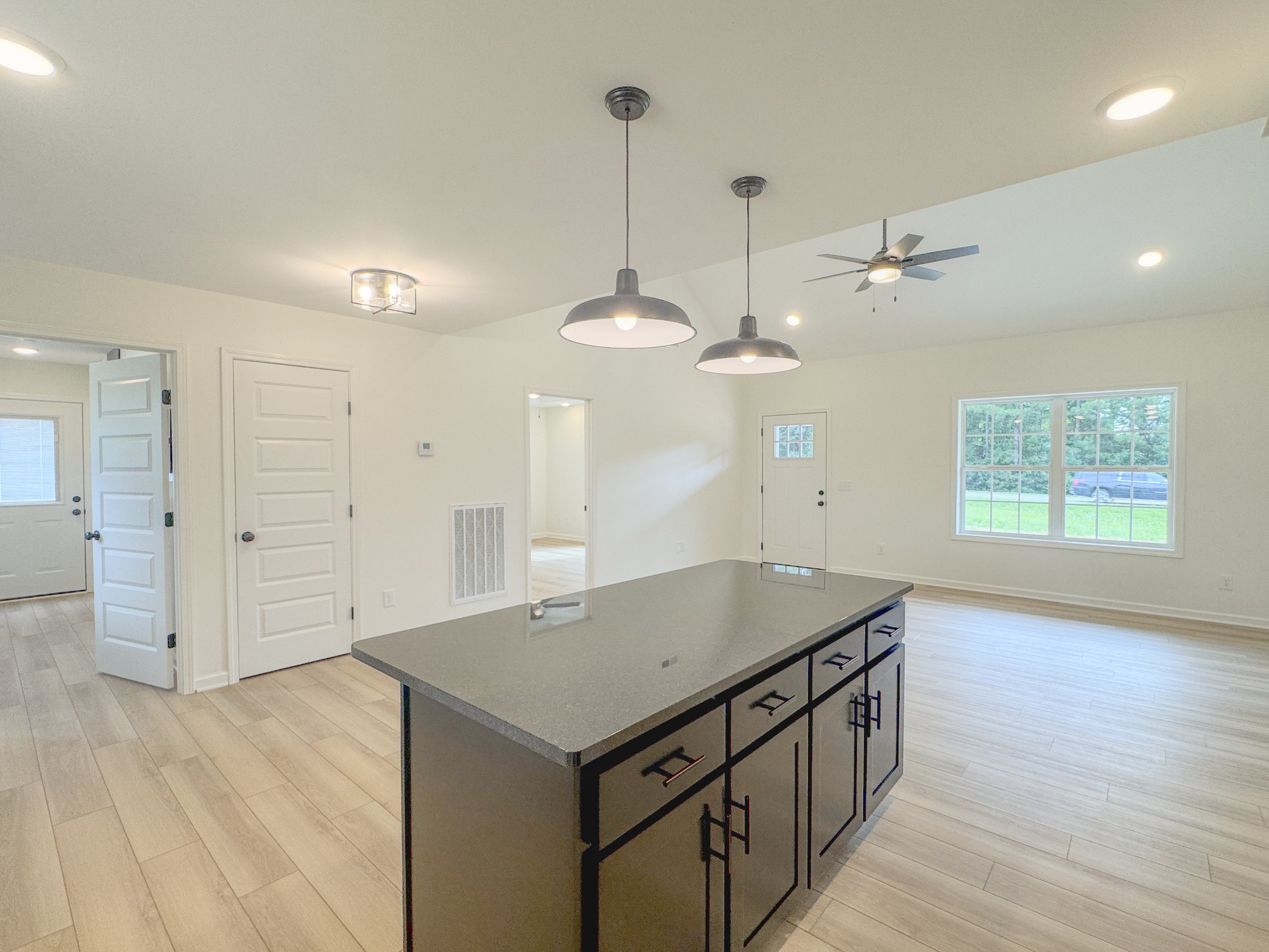 4677 Scottsville Road Lafayette, TN 37083 - Photo 17 of 47