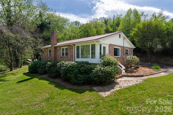 $399,900 | 20 Clarendon Avenue, Asheville, NC 28804