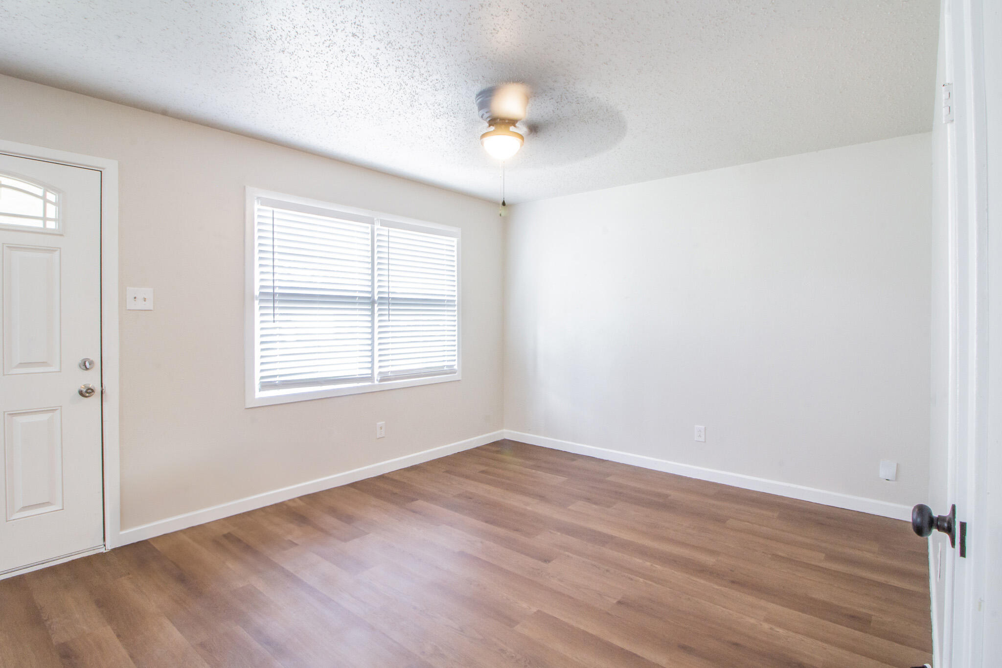 5105 39th Street Lubbock, TX 79414 - Photo 5 of 18 IMG_8880