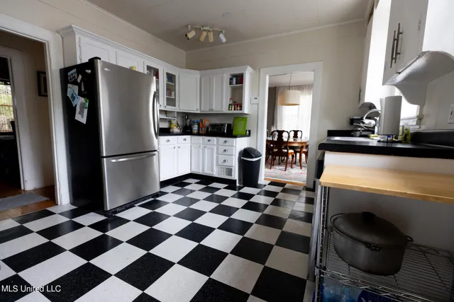 $2,045 | 4120 Council Circle, Jackson, MS 39206