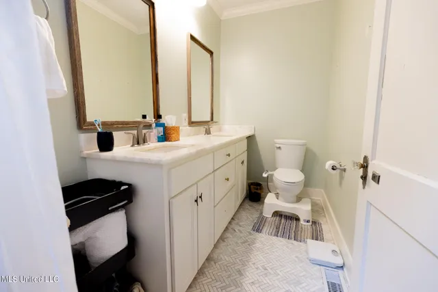 $2,045 | 4120 Council Circle, Jackson, MS 39206