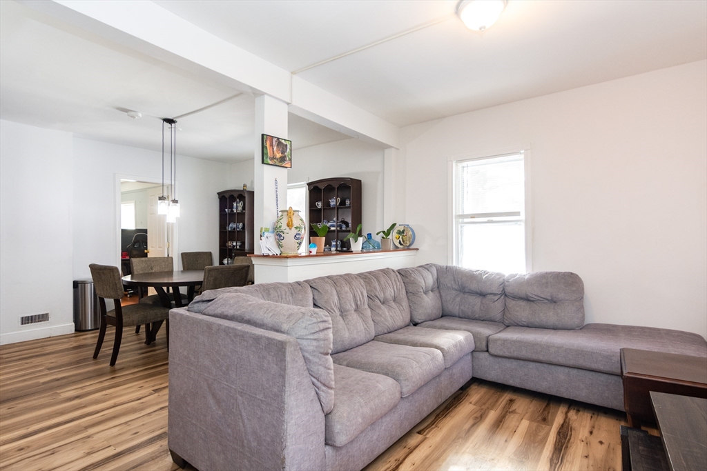 10 Dell Street Malden, MA 02148 - Photo 8 of 40