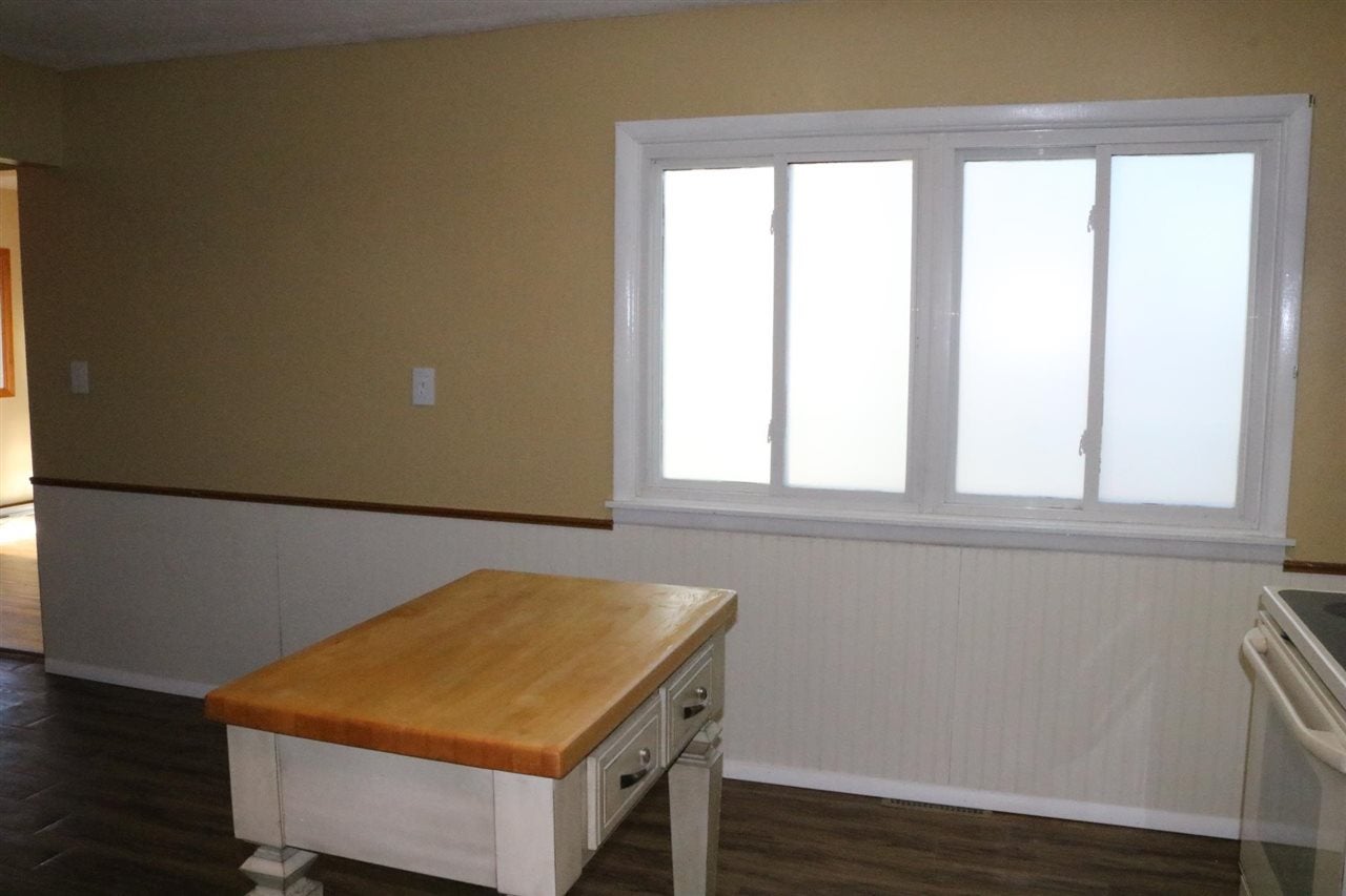 720 Old Marion Road Northeast Cedar Rapids, IA 52402 - Photo 9 of 25 Gallery Image 9