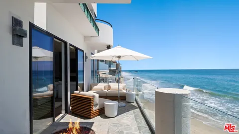 $13,850,000 | 25252 Malibu Road, Malibu, CA 90265