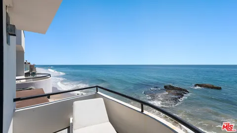 $13,850,000 | 25252 Malibu Road, Malibu, CA 90265