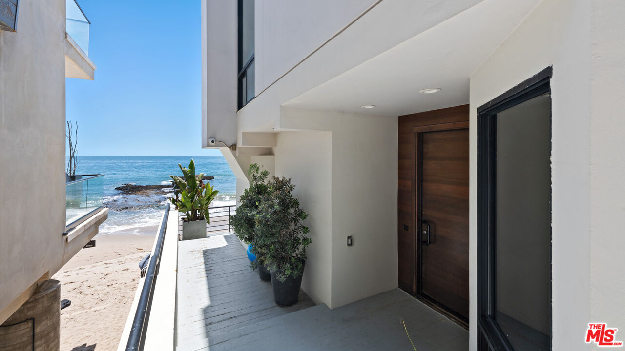 25252 Malibu Road Malibu, CA 90265 - Photo 37 of 62