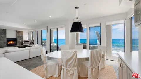 $13,850,000 | 25252 Malibu Road, Malibu, CA 90265