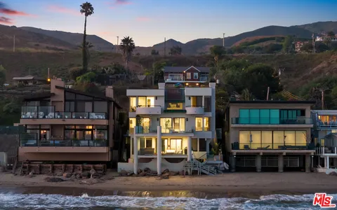 $13,850,000 | 25252 Malibu Road, Malibu, CA 90265