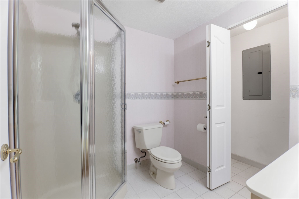 34 Sumner Avenue, Unit 210 Springfield, MA 01108 - Photo 14 of 25