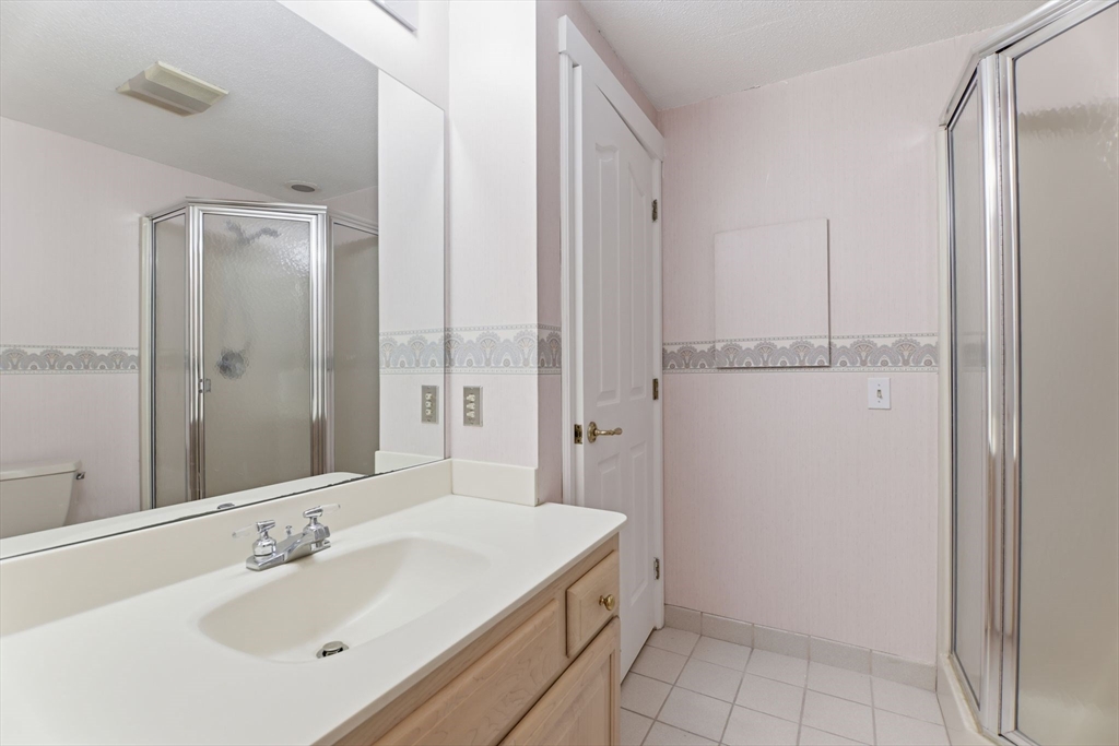 34 Sumner Avenue, Unit 210 Springfield, MA 01108 - Photo 16 of 25