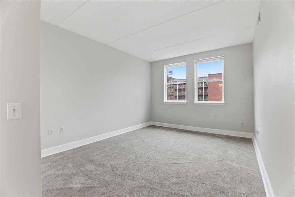 34 Sumner Avenue, Unit 210 Springfield, MA 01108 - Photo 19 of 25