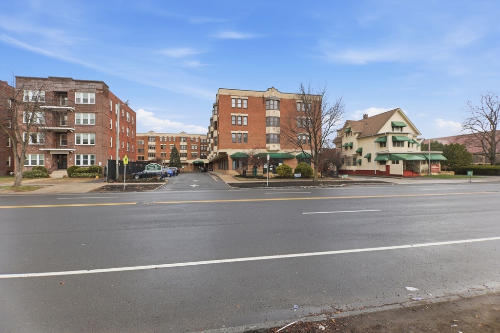 34 Sumner Avenue, Unit 210 Springfield, MA 01108 - Photo 2 of 25 a view of a street with a building in the background