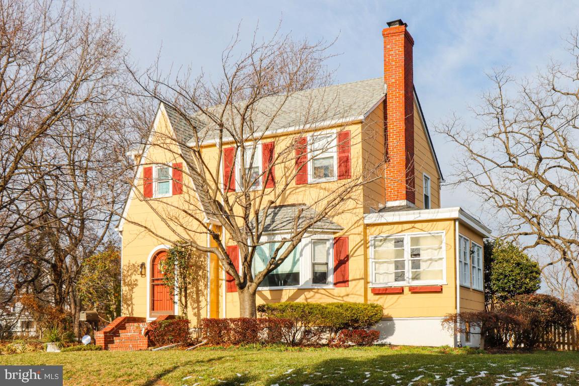 503 North Bend Road Baltimore, MD 21229 - Photo 3 of 47 Cozy storybook cottage