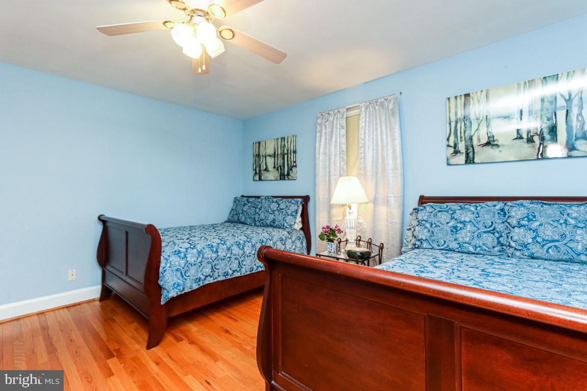 503 North Bend Road Baltimore, MD 21229 - Photo 27 of 47 Bedroom 2 is huge!