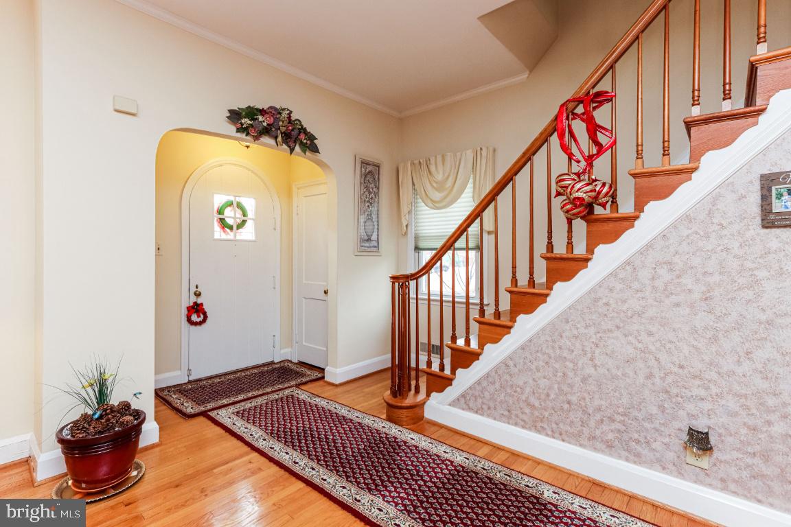 503 North Bend Road Baltimore, MD 21229 - Photo 5 of 47