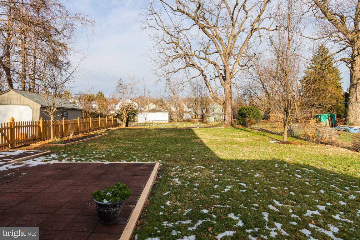 503 North Bend Road Baltimore, MD 21229 - Photo 41 of 47 Fully fenced back yard