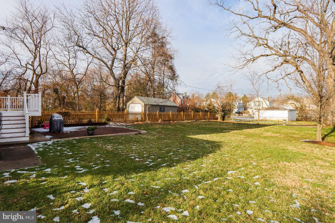 503 North Bend Road Baltimore, MD 21229 - Photo 42 of 47 Spacious, flat back yard
