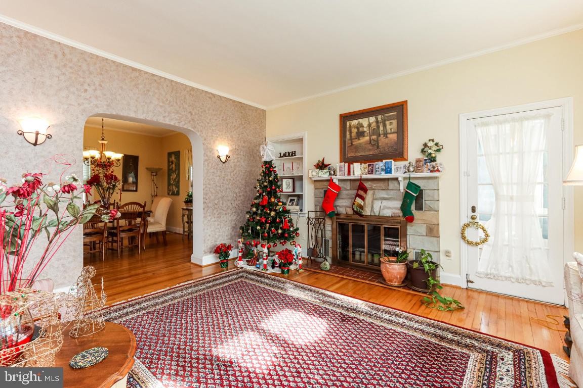 503 North Bend Road Baltimore, MD 21229 - Photo 7 of 47