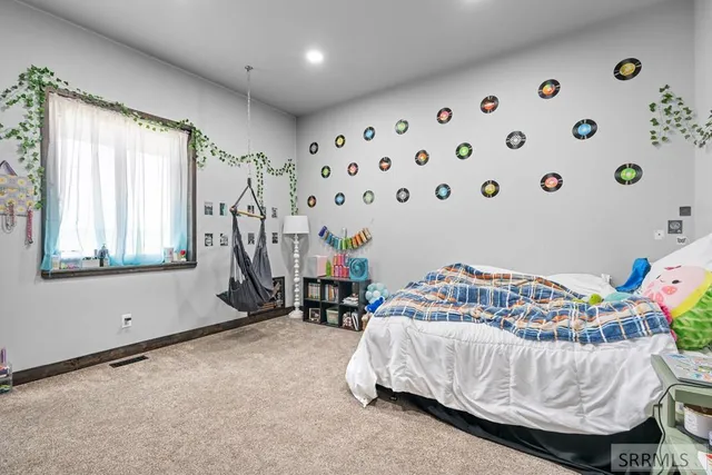 $1,500,000 | 12027 East 101 North, Idaho Falls, ID 83401