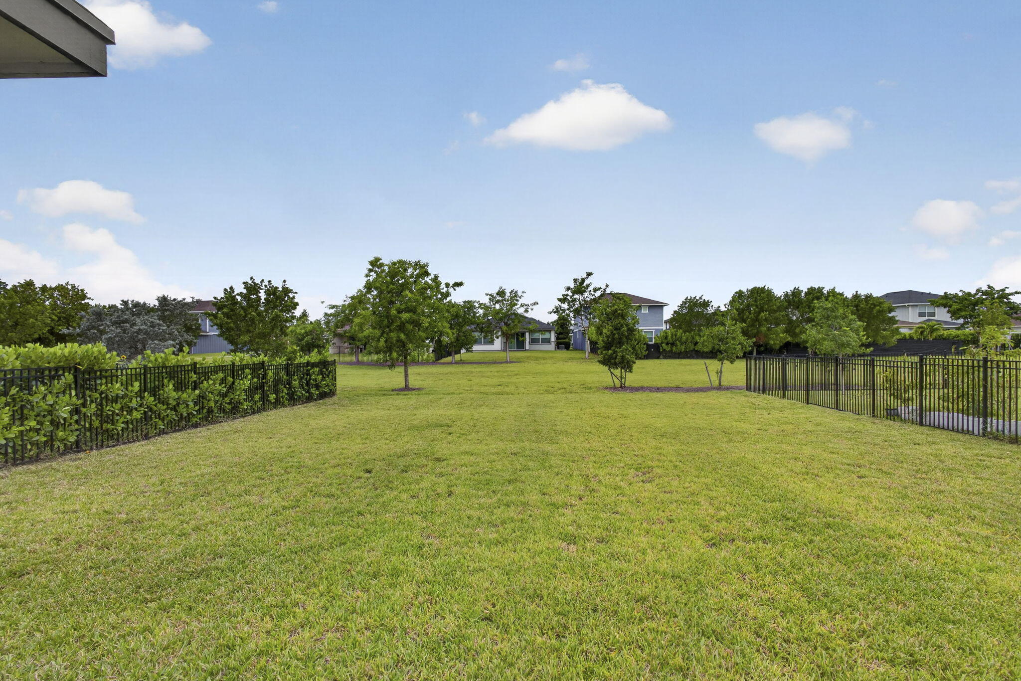 1319 Arrowhead Point Road Loxahatchee, FL 33470 - Photo 25 of 46 92-web-or-mls-BS1A7326