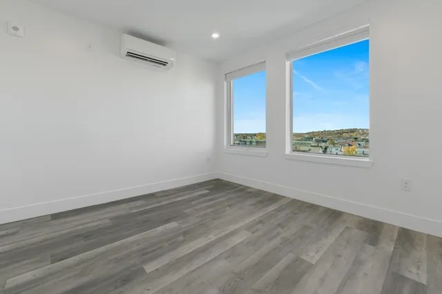 $2,300 | 585 Essex Street, Unit 509, Lynn, MA 01901