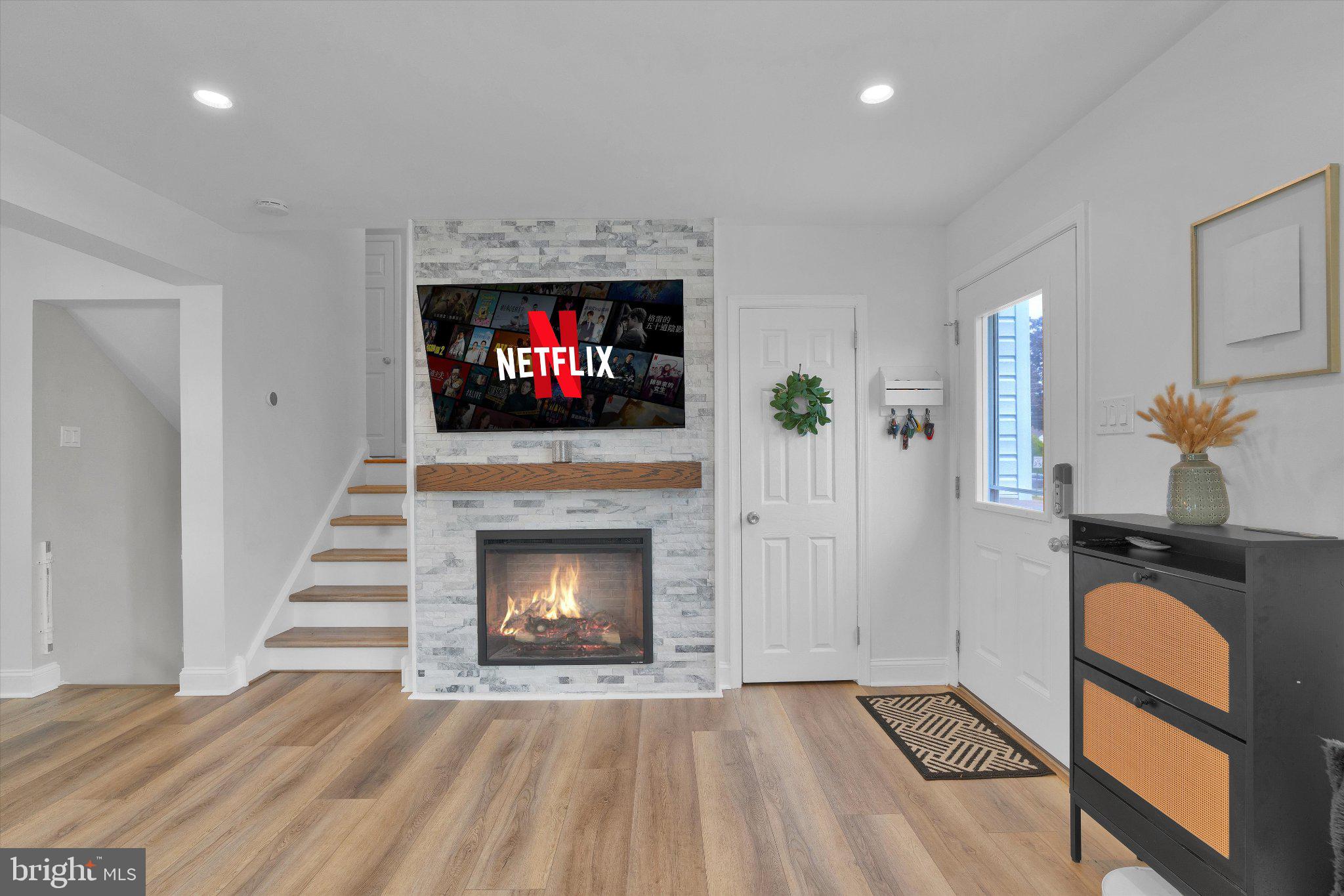 1019 Howard Road Warminster, PA 18974 - Photo 16 of 69 Cozy living space with modern flair.