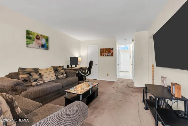 $519,000 | 30 Oak Mews Court, Unit 4, Asbury Park, NJ 07712