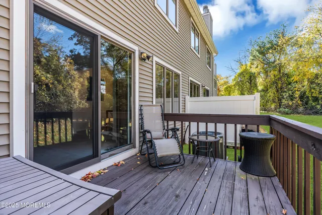 $519,000 | 30 Oak Mews Court, Unit 4, Asbury Park, NJ 07712