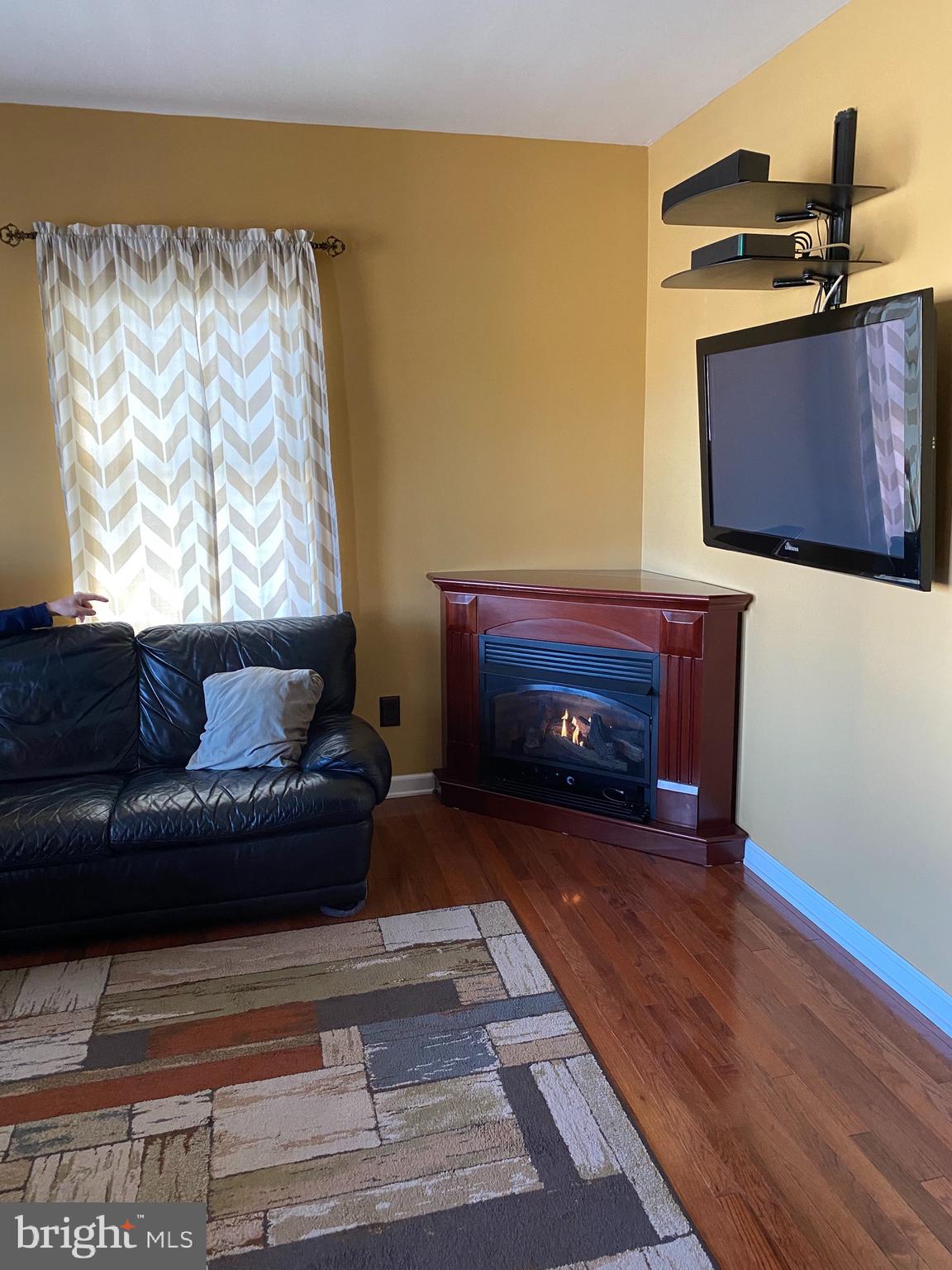 4702 Rhawn Street Philadelphia, PA 19136 - Photo 9 of 22