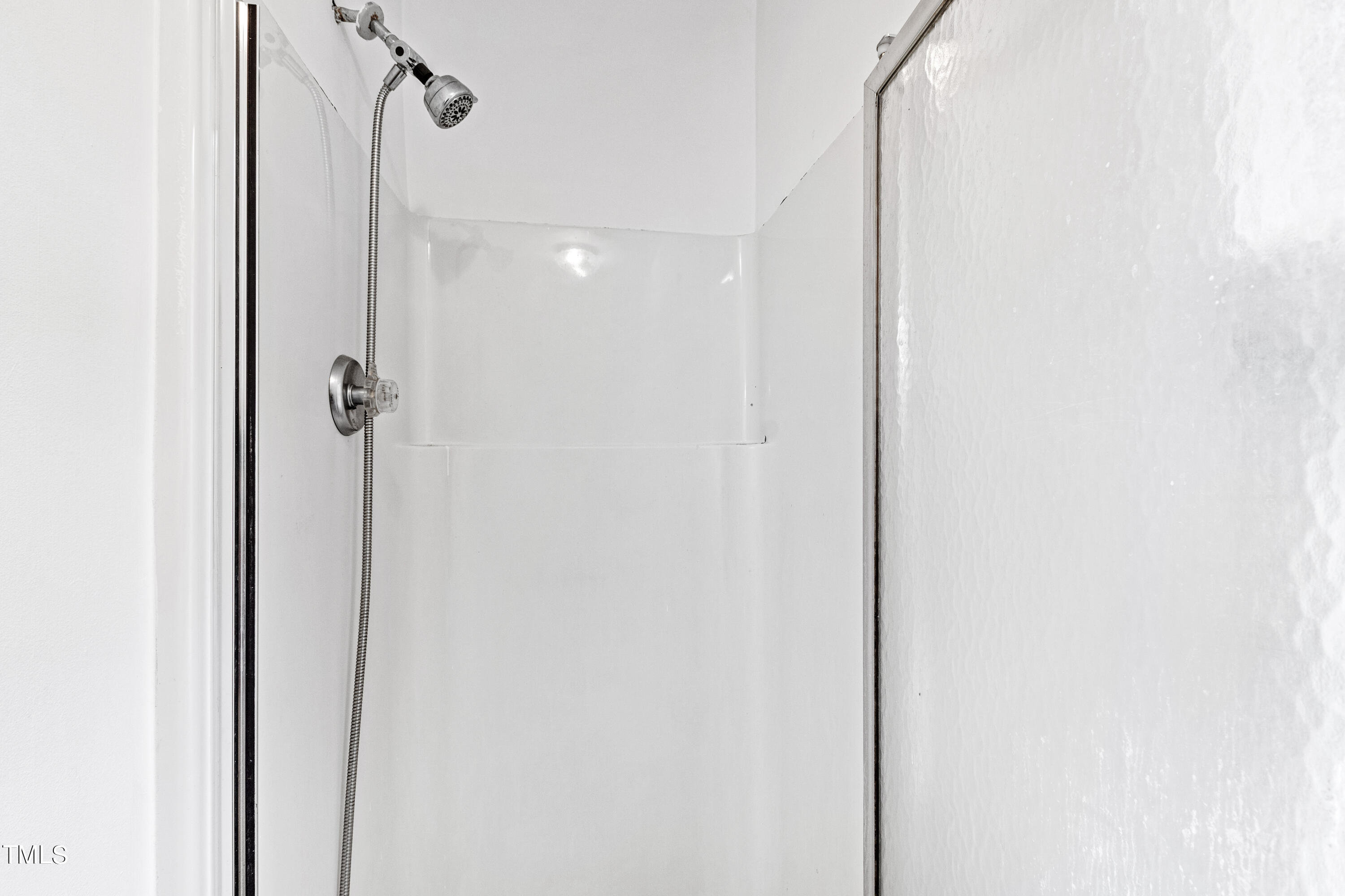 4305 Riverport Road Raleigh, NC 27616 - Photo 25 of 43 Bathroom01D