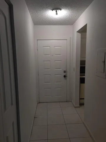 $196,000 | 150 Pineview Road, Unit E4, Jupiter, FL 33469