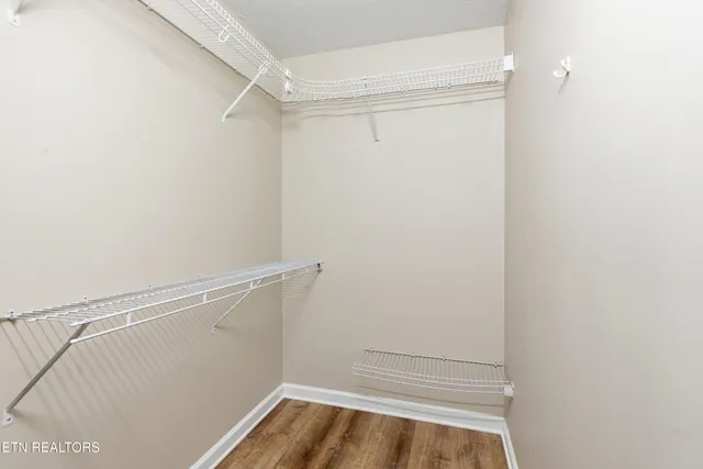 $230,000 | 937 Micro Way, Knoxville, TN 37912