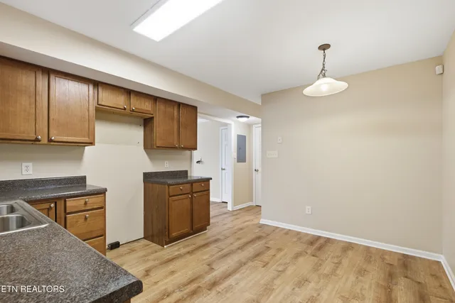 $230,000 | 937 Micro Way, Knoxville, TN 37912