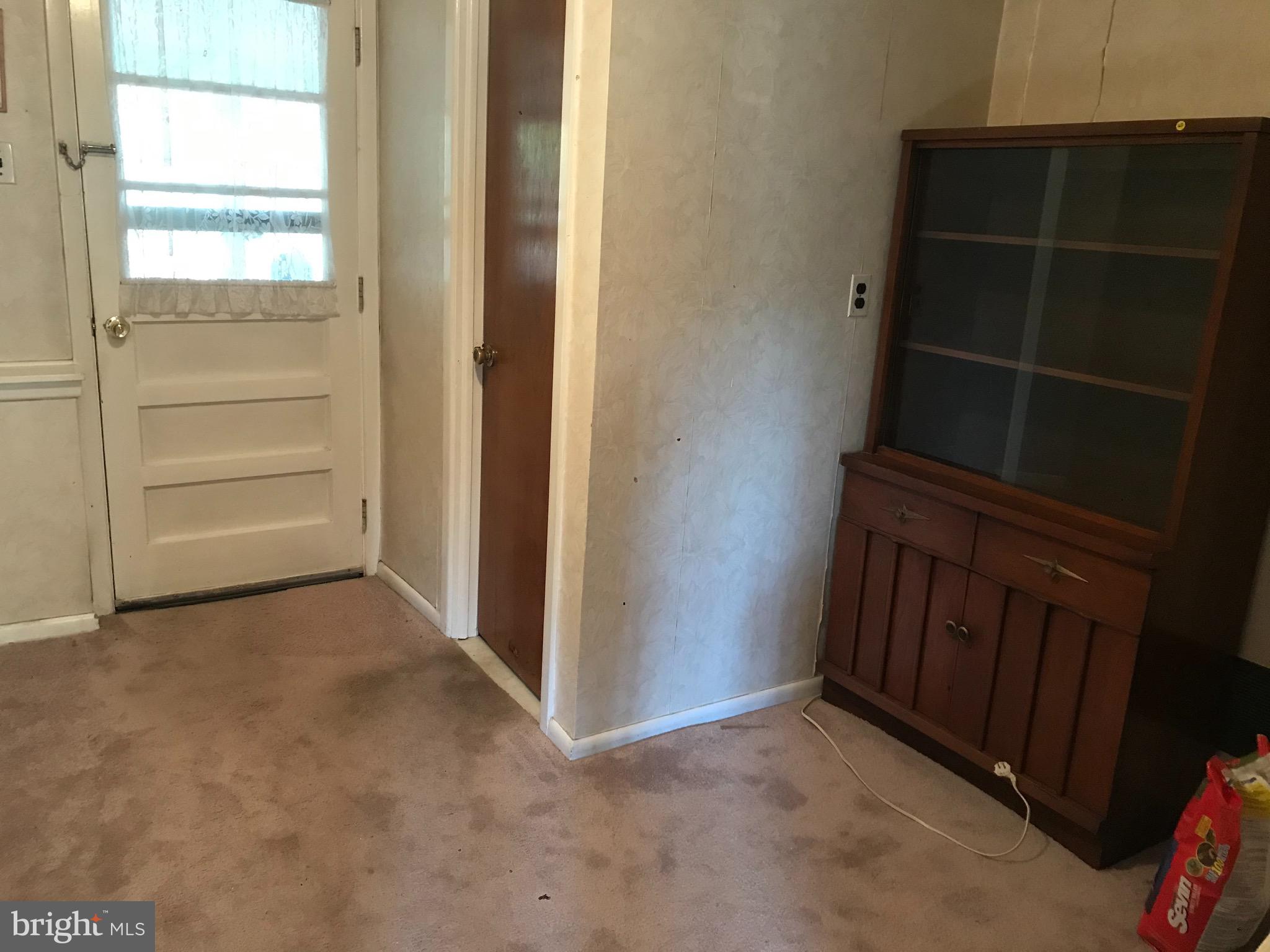 148 Tilford Road Somerdale, NJ 08083 - Photo 15 of 21 Lower level - craft area
