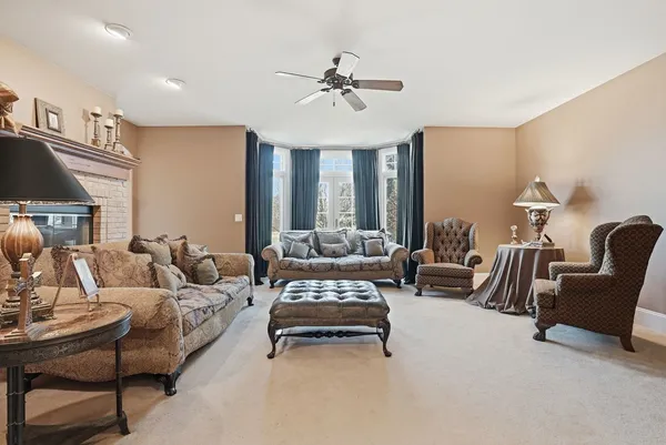 $680,000 | 22627 Limestone Court, Frankfort, IL 60423