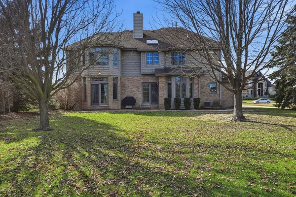 $680,000 | 22627 Limestone Court, Frankfort, IL 60423